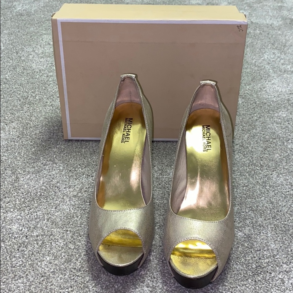 Michael Kors Gold Peep-toe Platform Pumps